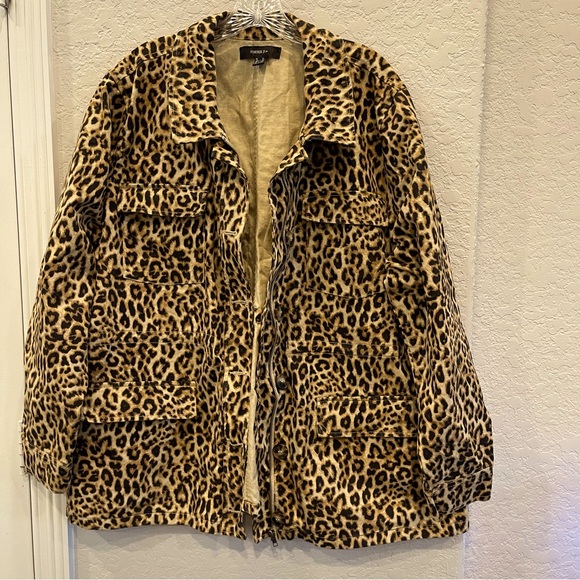Forever 21+ Woman’s Animal Print Jacket Size:3X Preloved - Picture 1 of 12
